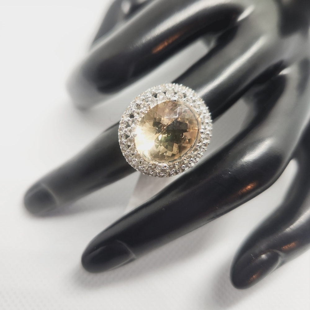 Ladies Ring - Picture 4 of 5